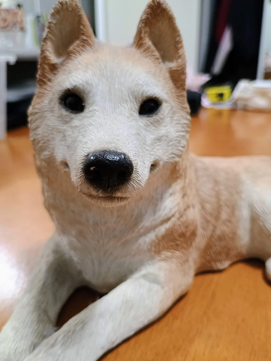 ⚽  Shiba Inu Dog Figurine