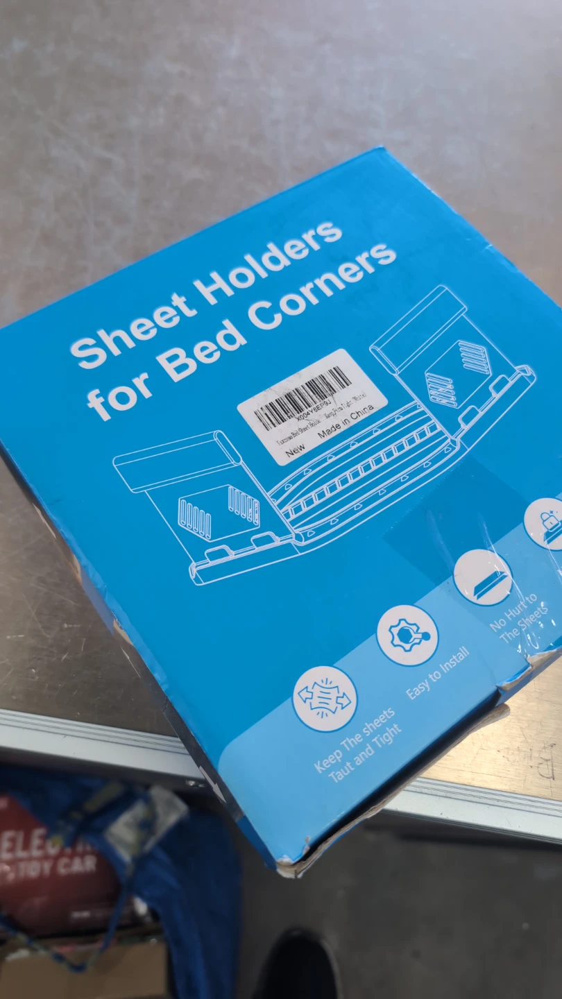 Sheet Holders for Bed Corners ⚽