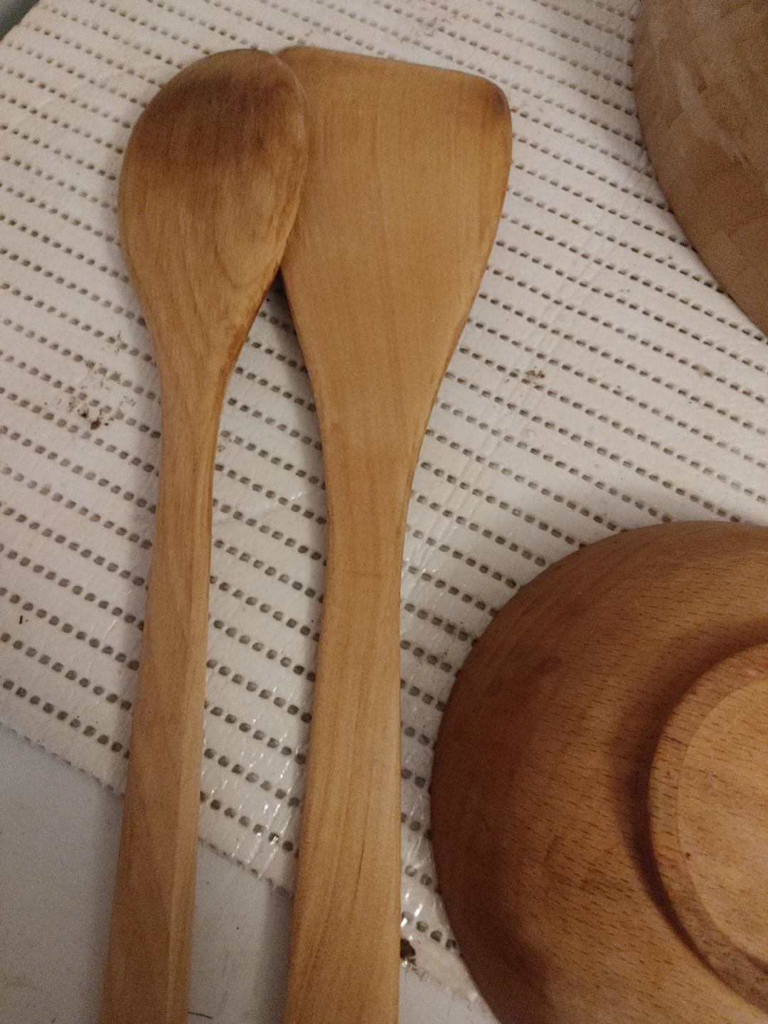 IKEA Bamboo Salad Bowl. & 2 small bowlswith Utensils - photo 4