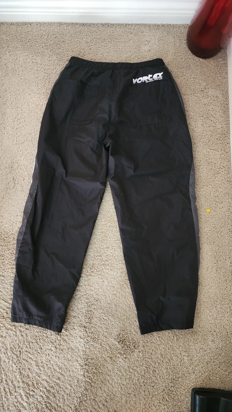 Bershka track pants - photo 2