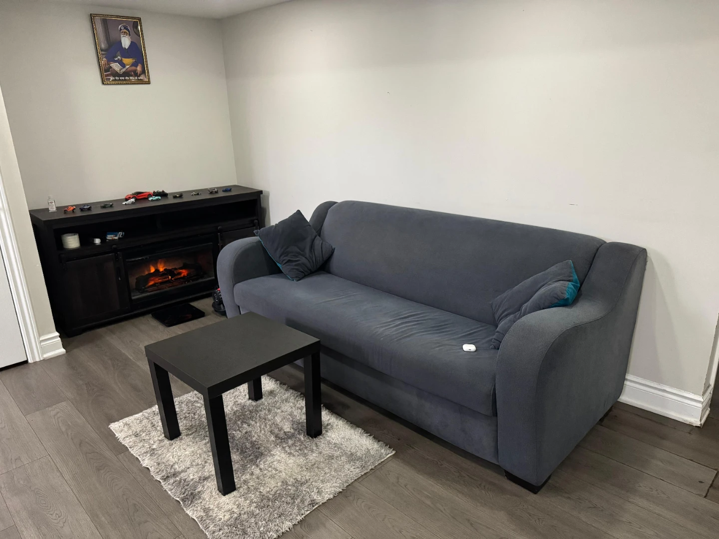 Basement apartment room for rent in sharing for a Female - photo 5