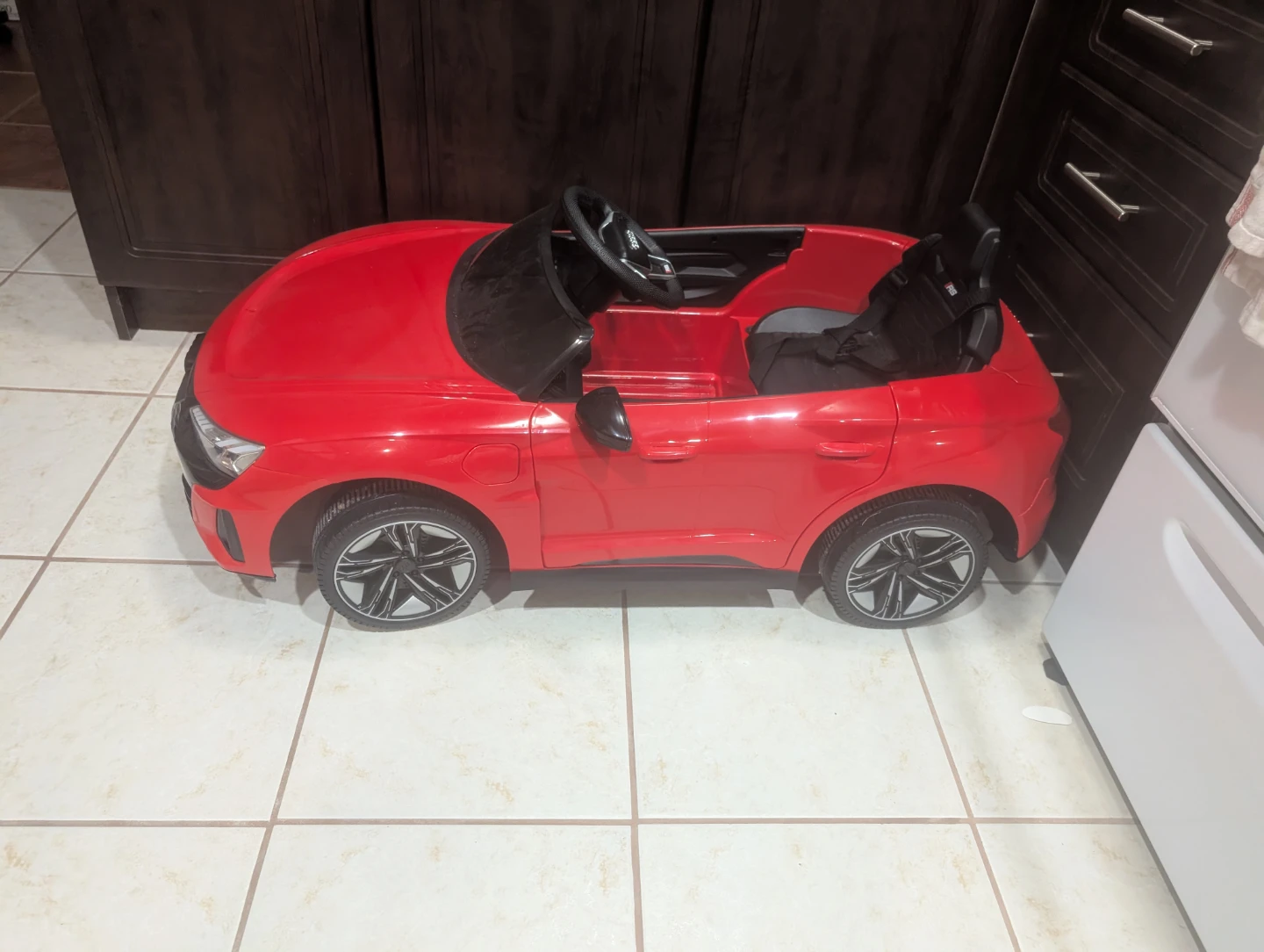 Red Audi RS e-tron GT Ride-On Car