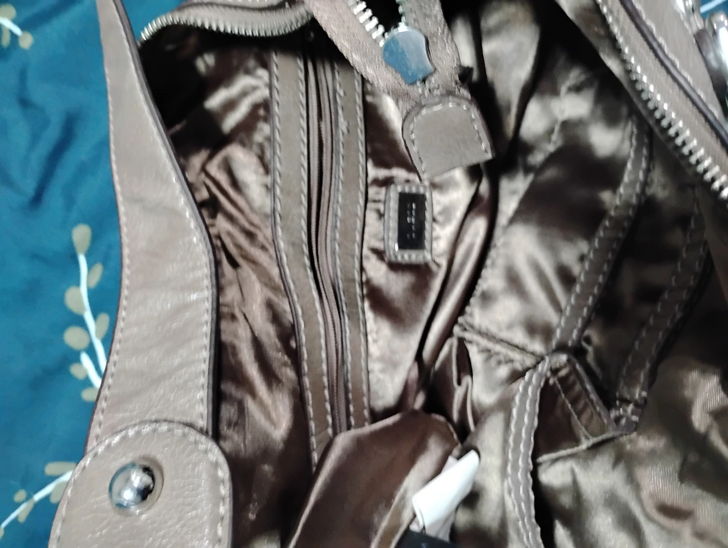 Guess shoulder bag - photo 2