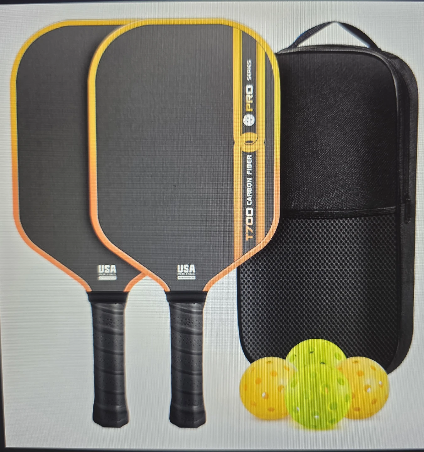 T700 Carbon Fiber Pickleball Paddles with Case & Balls - photo 2