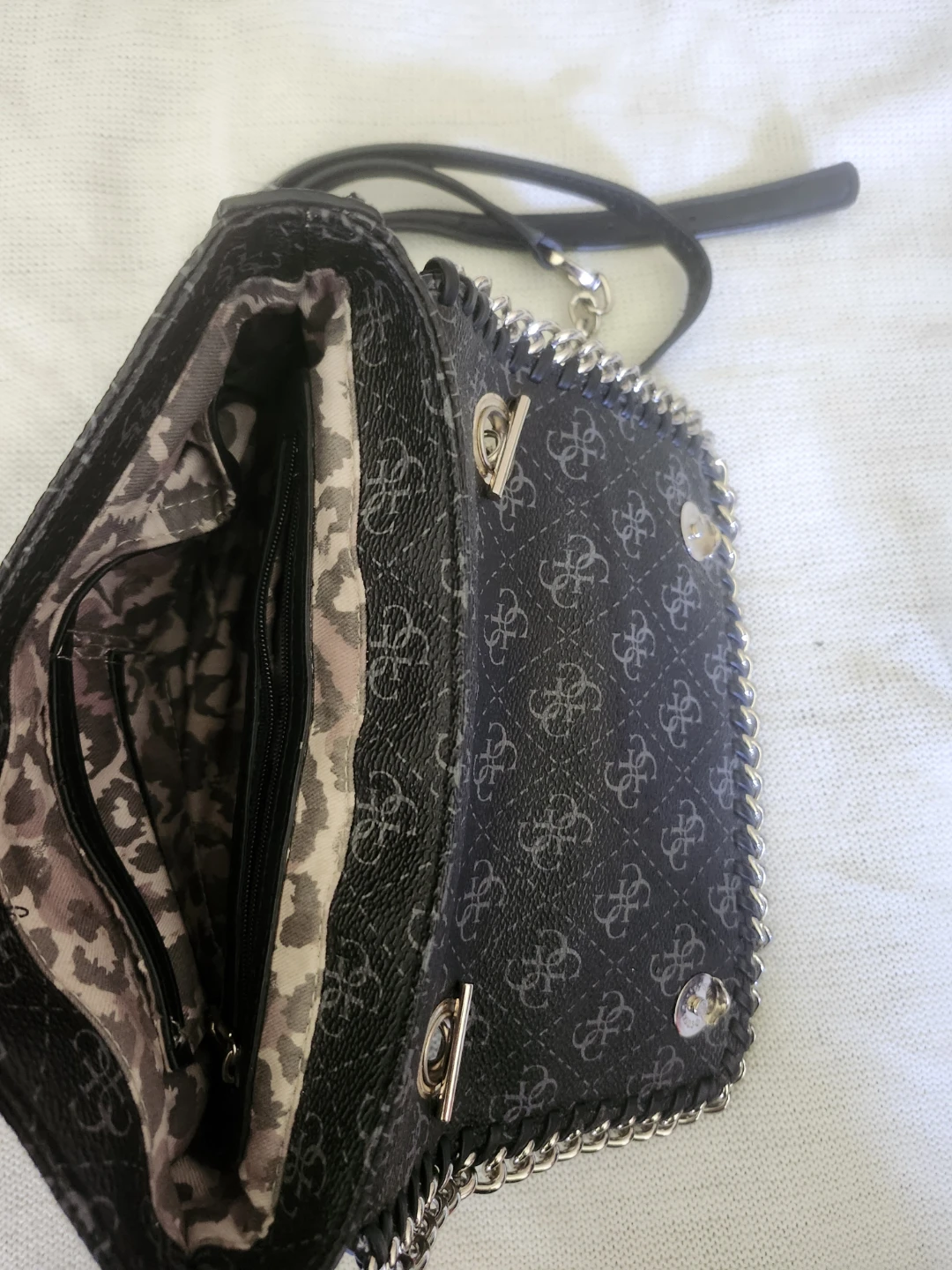 GUESS Crossbody Bag purse - photo 3
