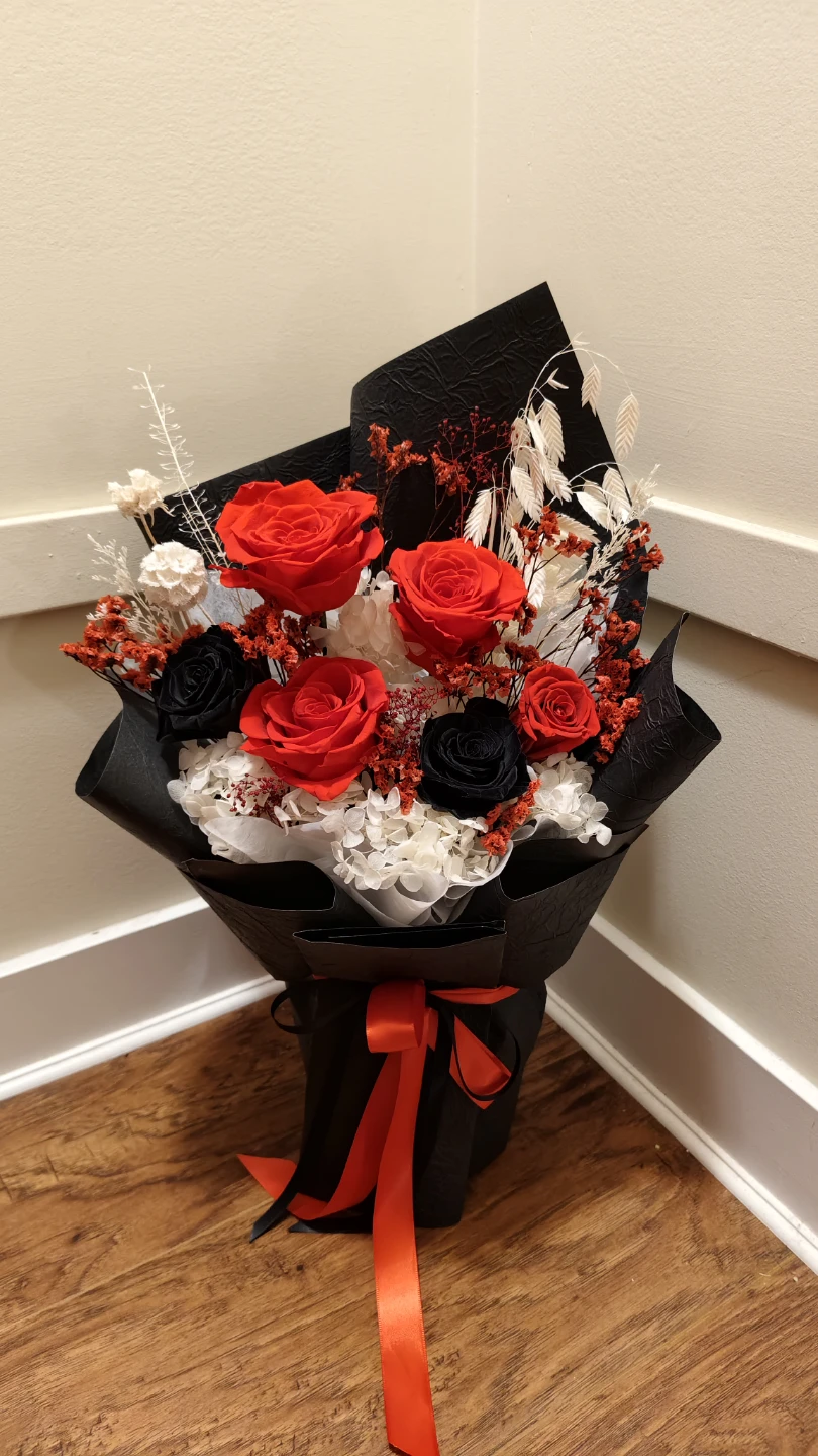 Preserved Rose Bouquet