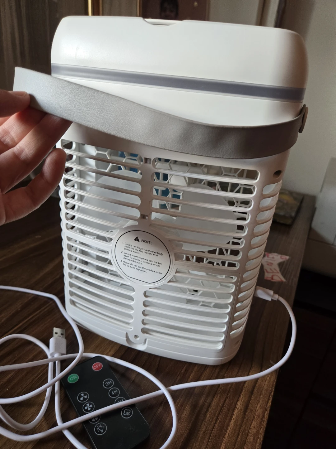 Portable A/C Fan with Remote - photo 3