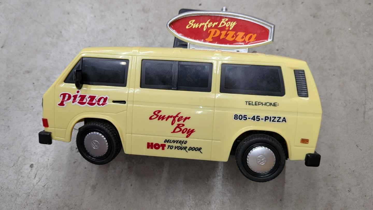 Stranger Things Surfer Boy Pizza Van Remote Control Toy ⚽ - photo 2