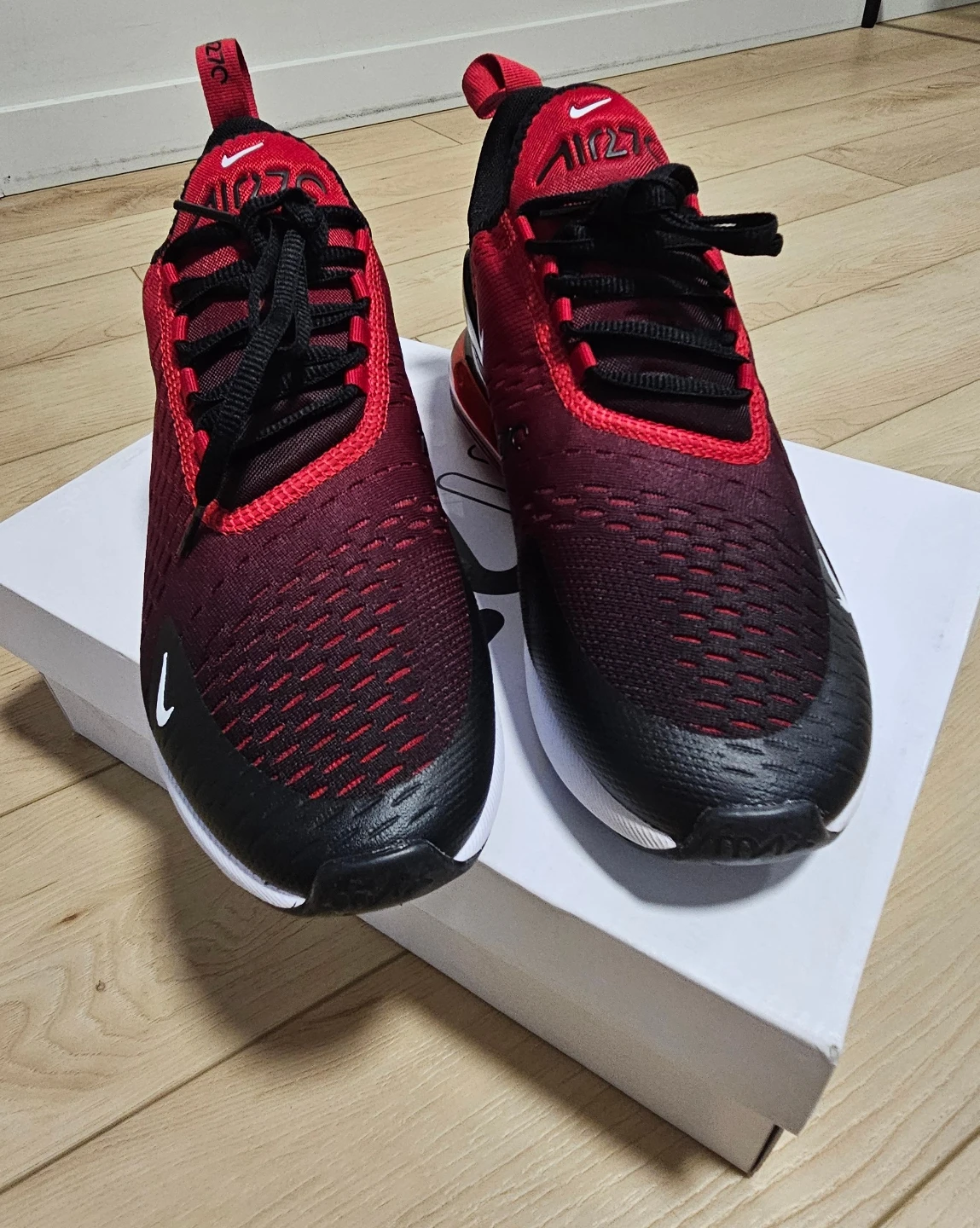 Nike Air Max 270 Red Black Sneakers - photo 2
