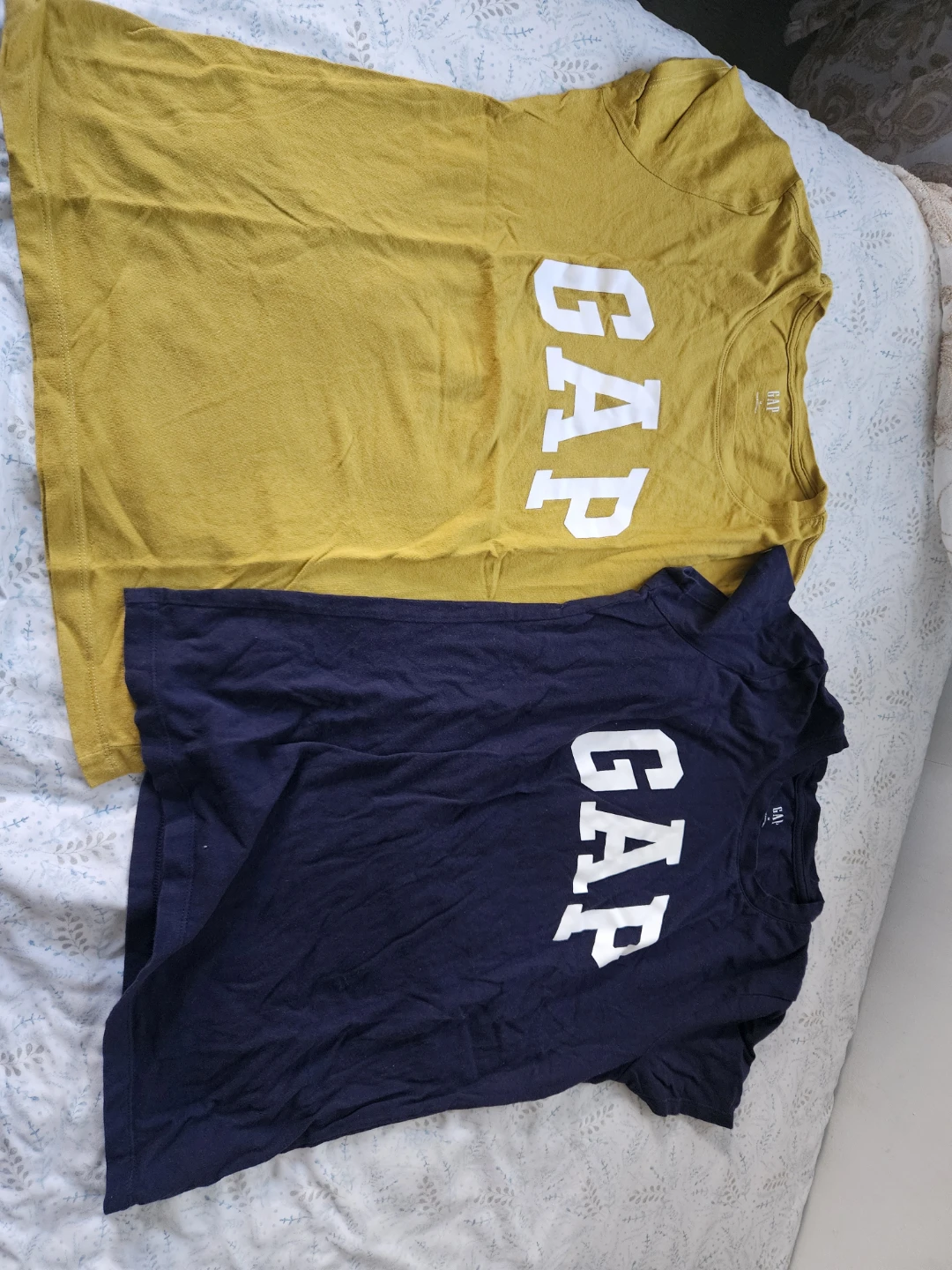 Tommy Hilfiger & Gap T-Shirts Bundle
