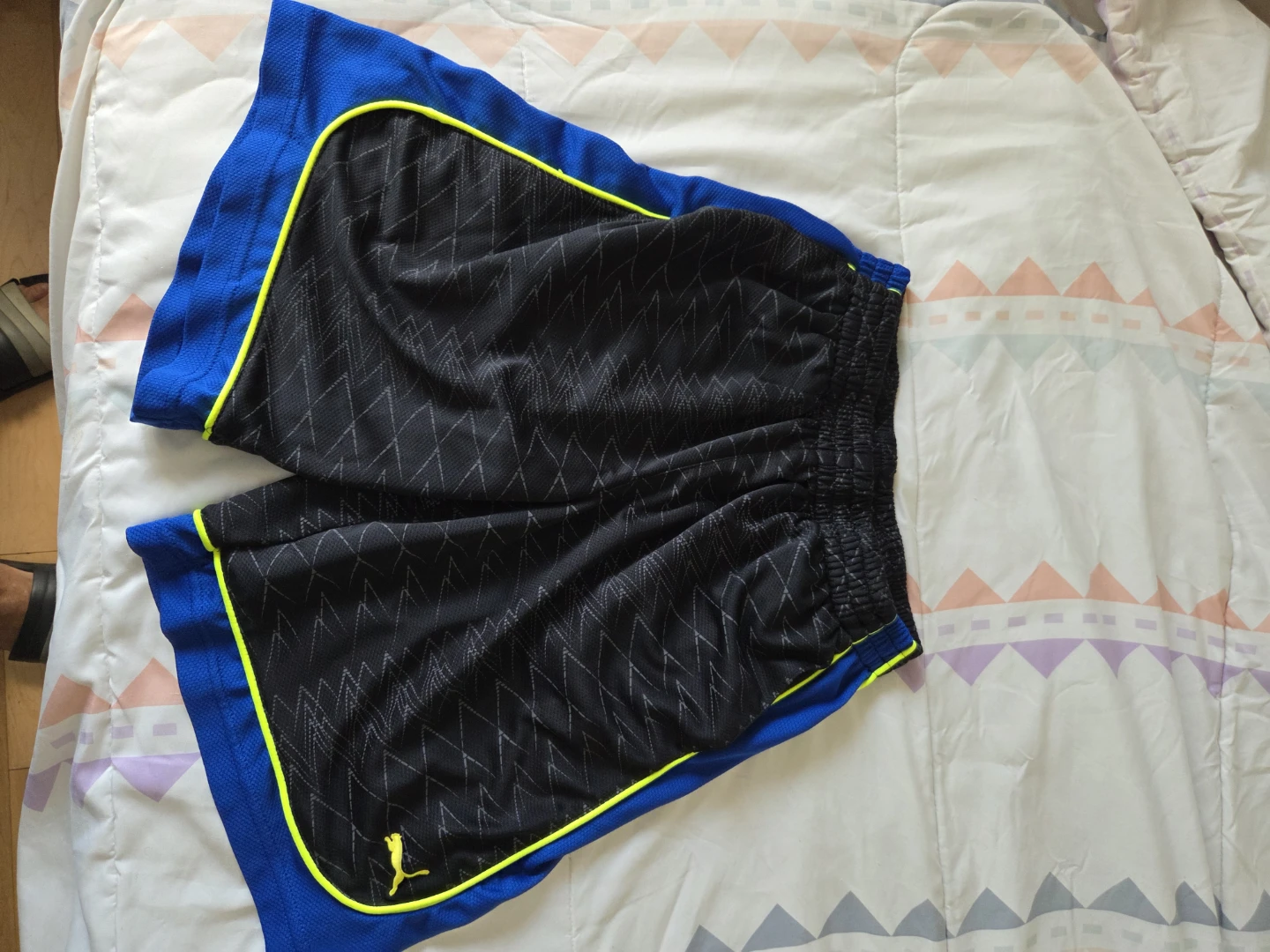 Puma Boys Athletic Shorts XL