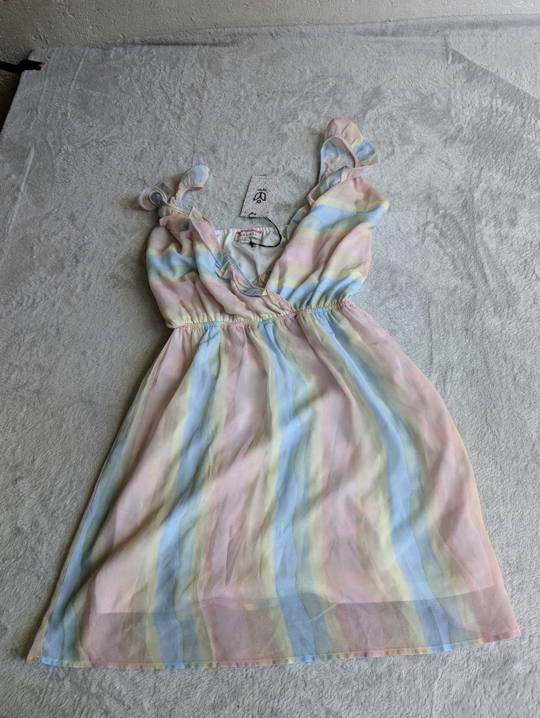 ⚽ANDRÉE BY UNIT Rainbow Striped Ruffle Dress - Size S - photo 4