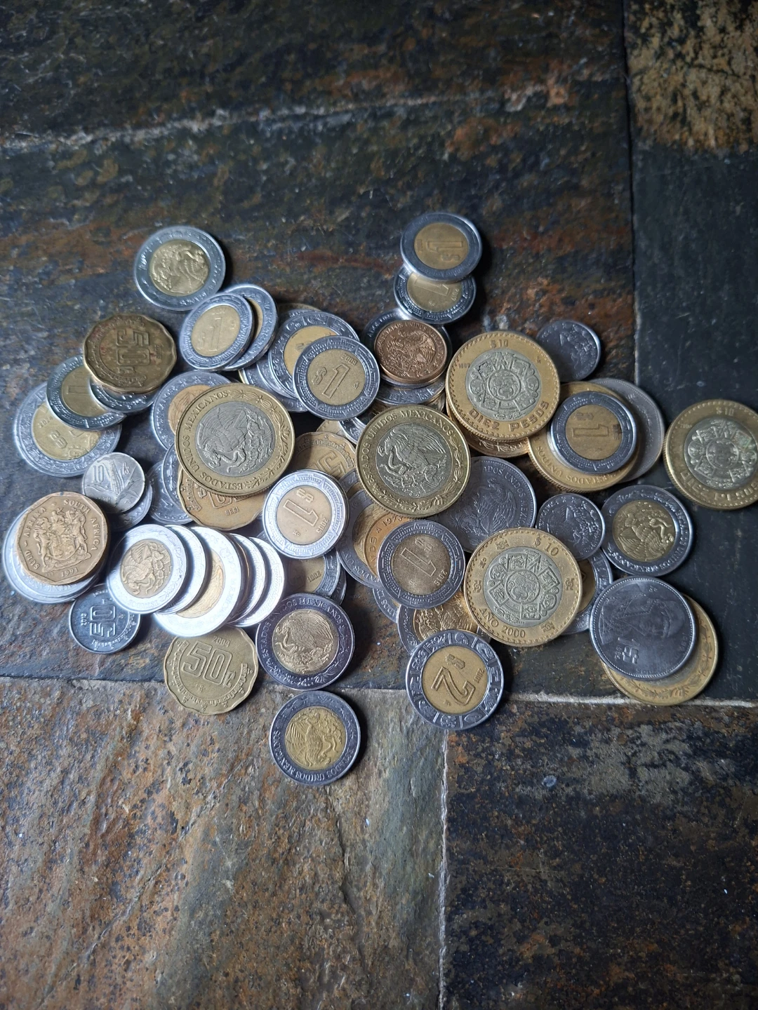 Mexican Pesos Banknotes and Coins - photo 3