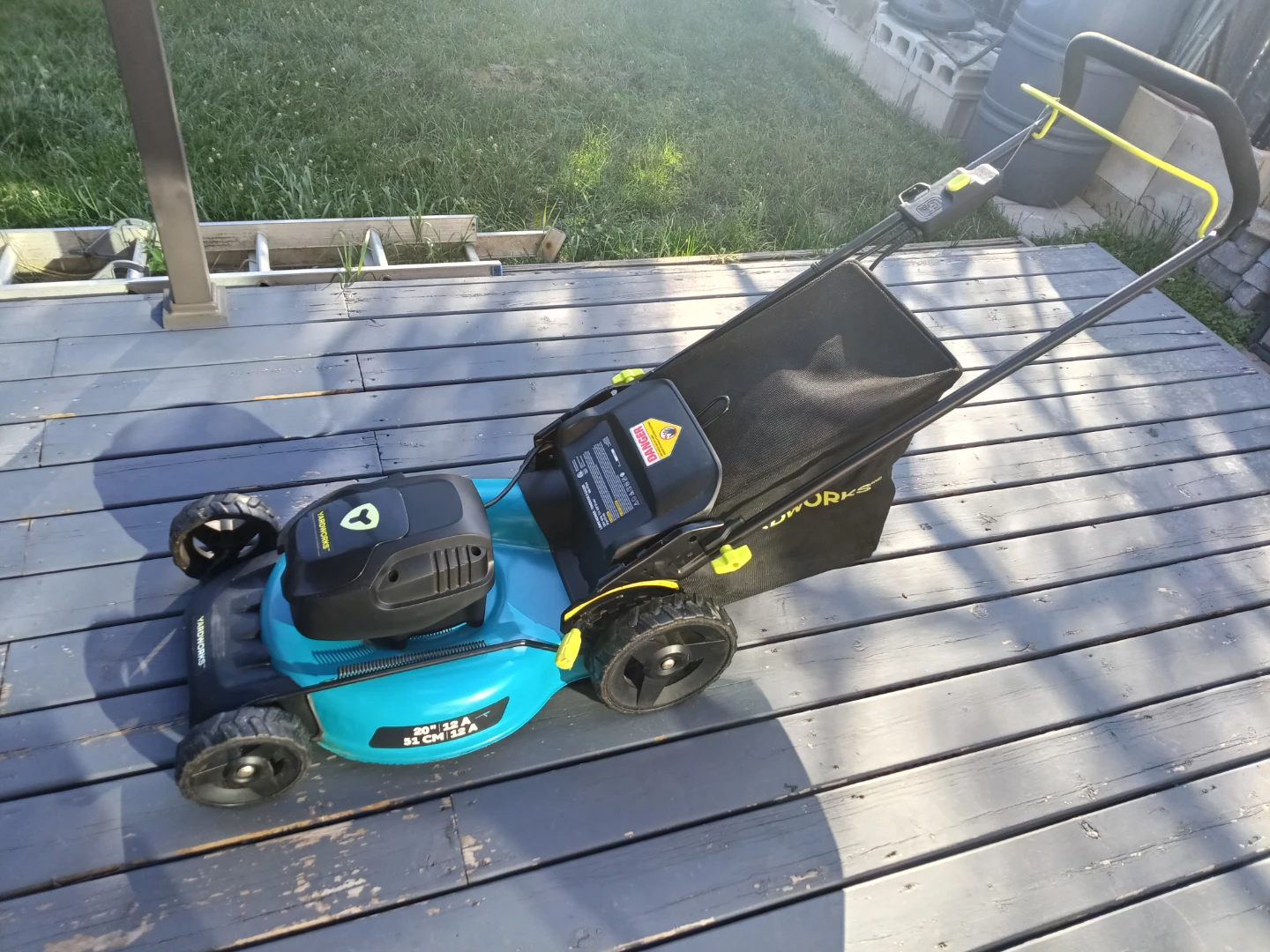Yardworks 20-Inch Electric Mower