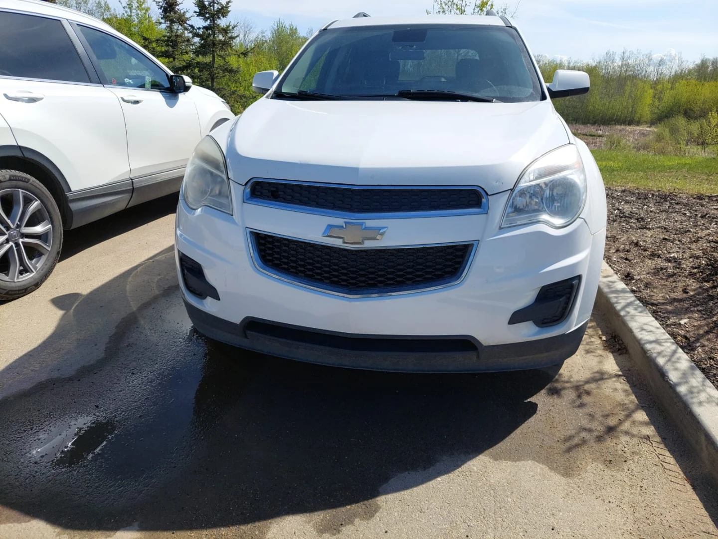 White Chevrolet Equinox LT 2015