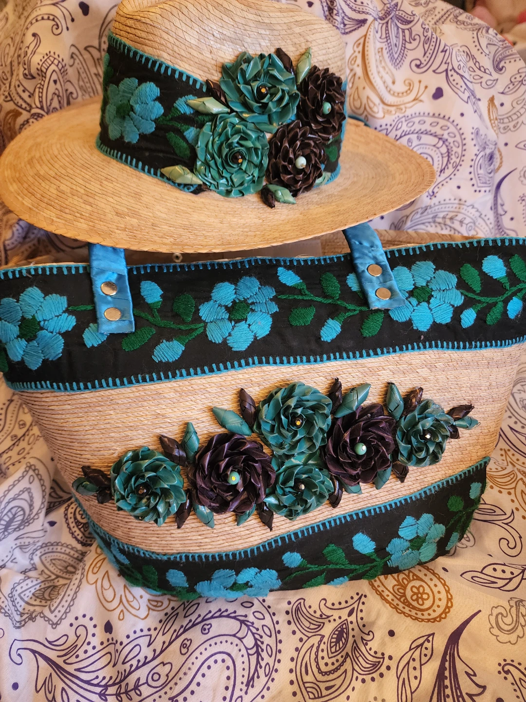 Straw Hat and Tote Bag Set with Floral Embroidery