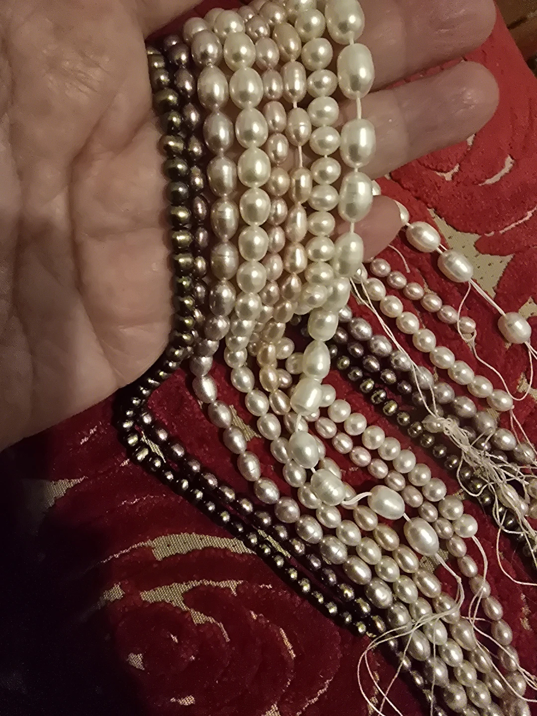 Assorted Pearl Necklaces - photo 2