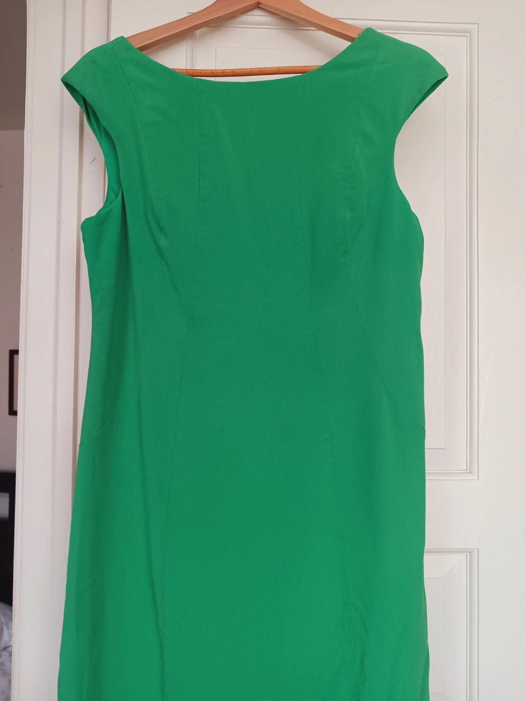 Vince Camuto Green Sheath Dress w/Zipper in the back.12 - photo 3