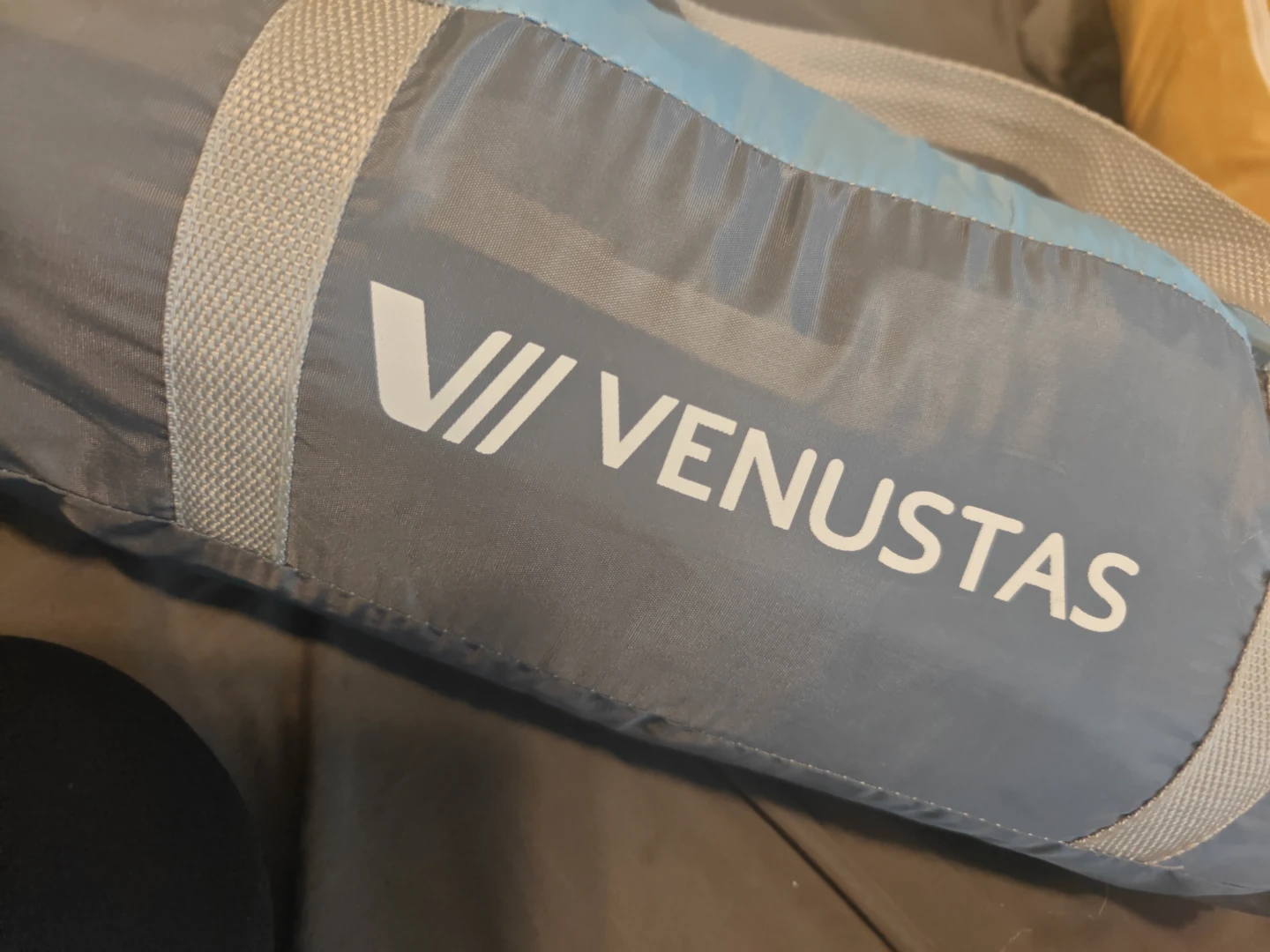 VENUSTAS 4 Person Beach Tent - photo 4