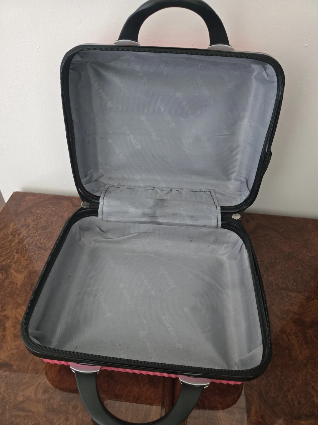 Carry-On Cosmetic Case ⚽ - photo 5