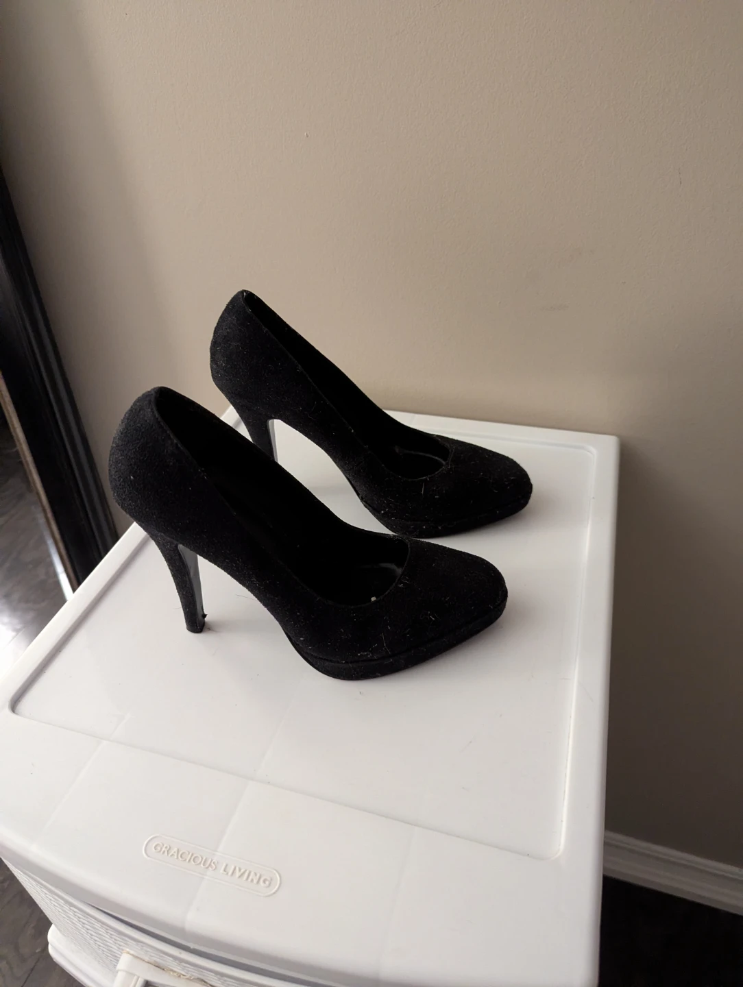 Black Suede High Heel Pumps - photo 2