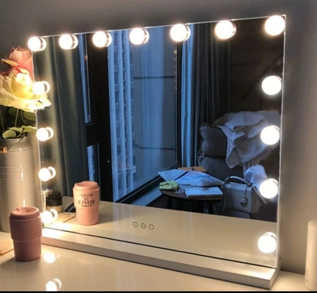 Vanity Makeup Mirror with Lights - photo 5