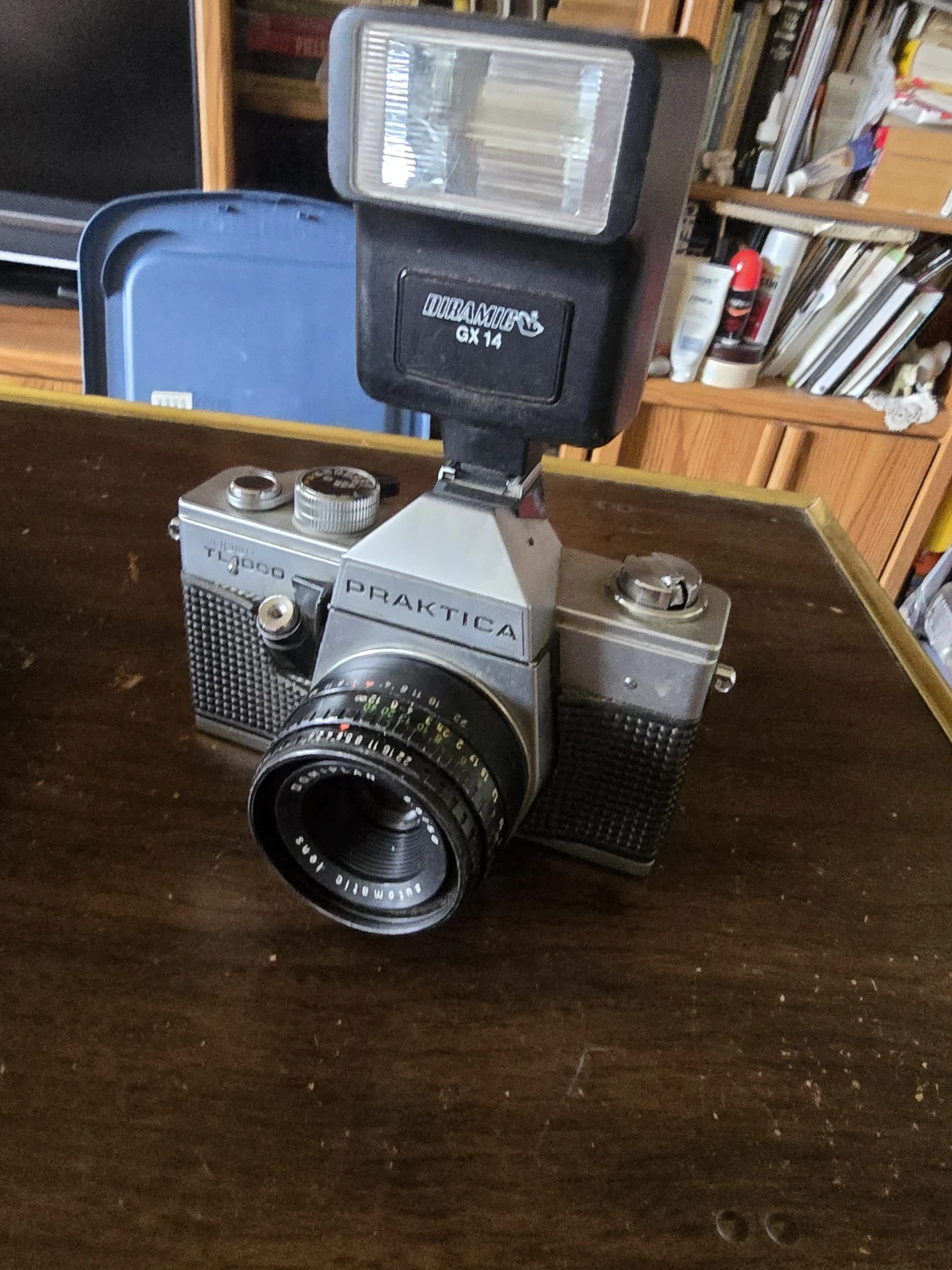 Praktica Super TL1000 35mm Film Camera with Vivitar Flash