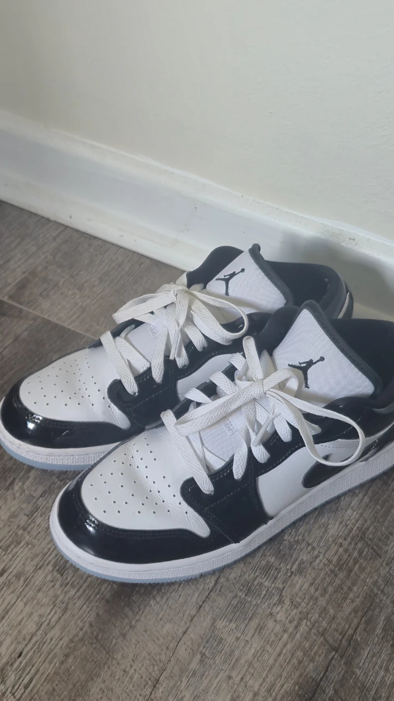 Air Jordan 1 Low SE Men's Shoes