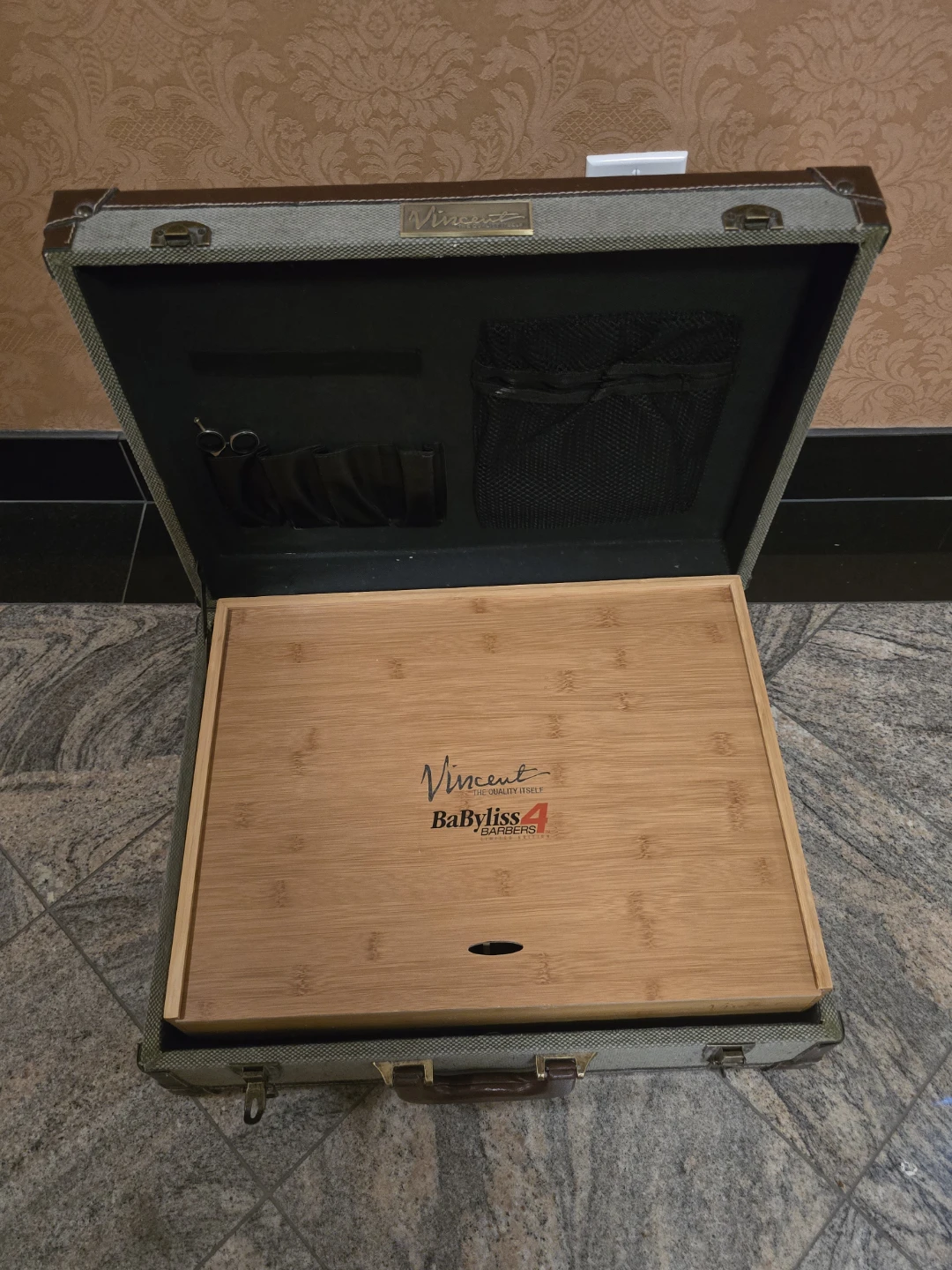 ANTIQUE STYLE Master  Barber Case – Adventure - photo 4