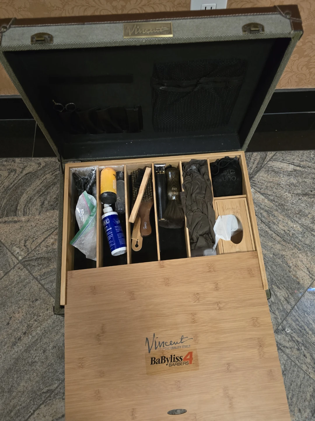 ANTIQUE STYLE Master  Barber Case – Adventure - photo 5