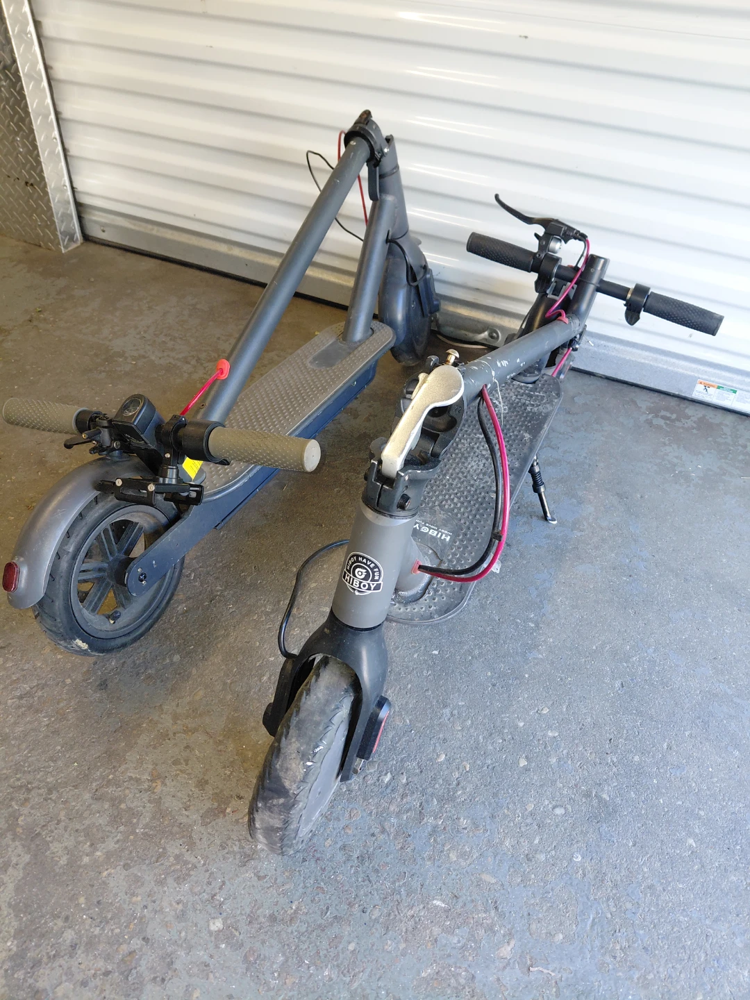 Two Electric Scooters - need batteries + charger - photo 2