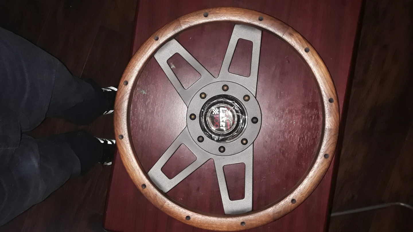 Grant  wood mahogany    Steering Wheel