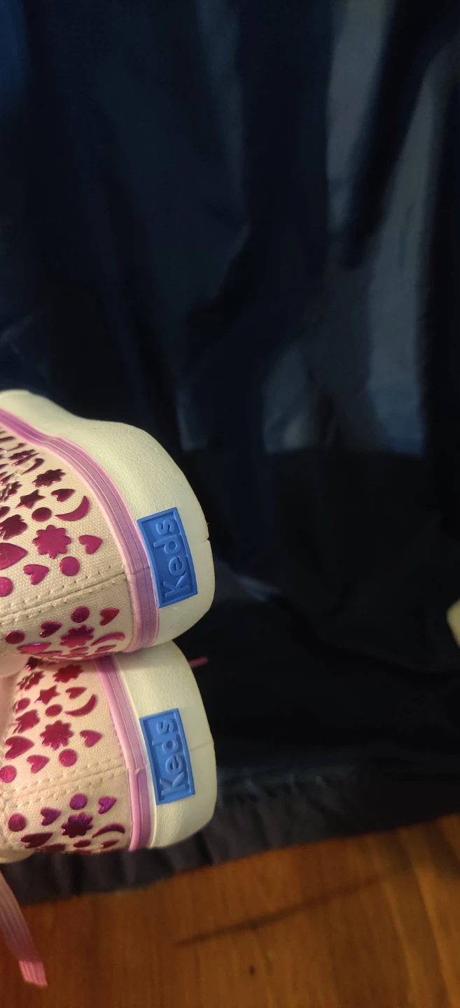Keds Champion Heart and Star Sneakers size 2 - photo 3