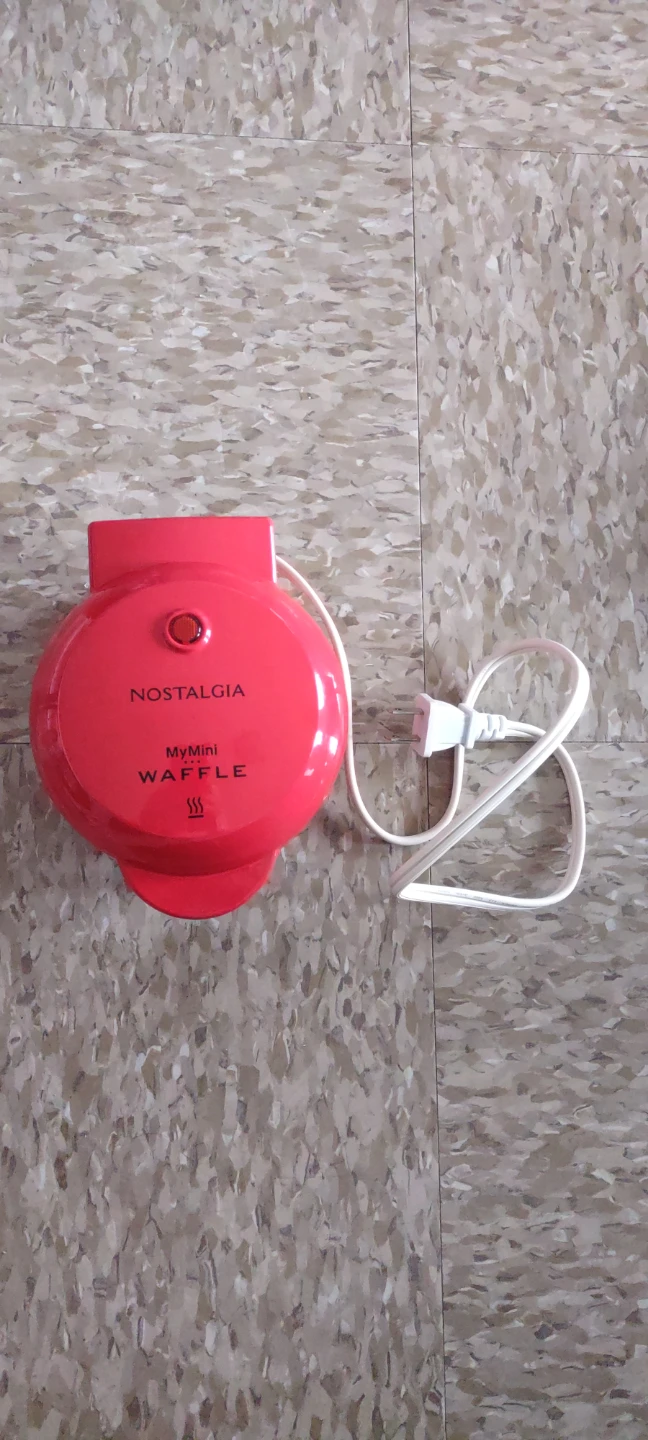 Nostalgia MyMini Waffle Maker - Red - photo 2
