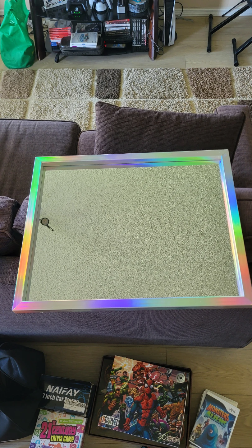 Holographic Frame Mirror