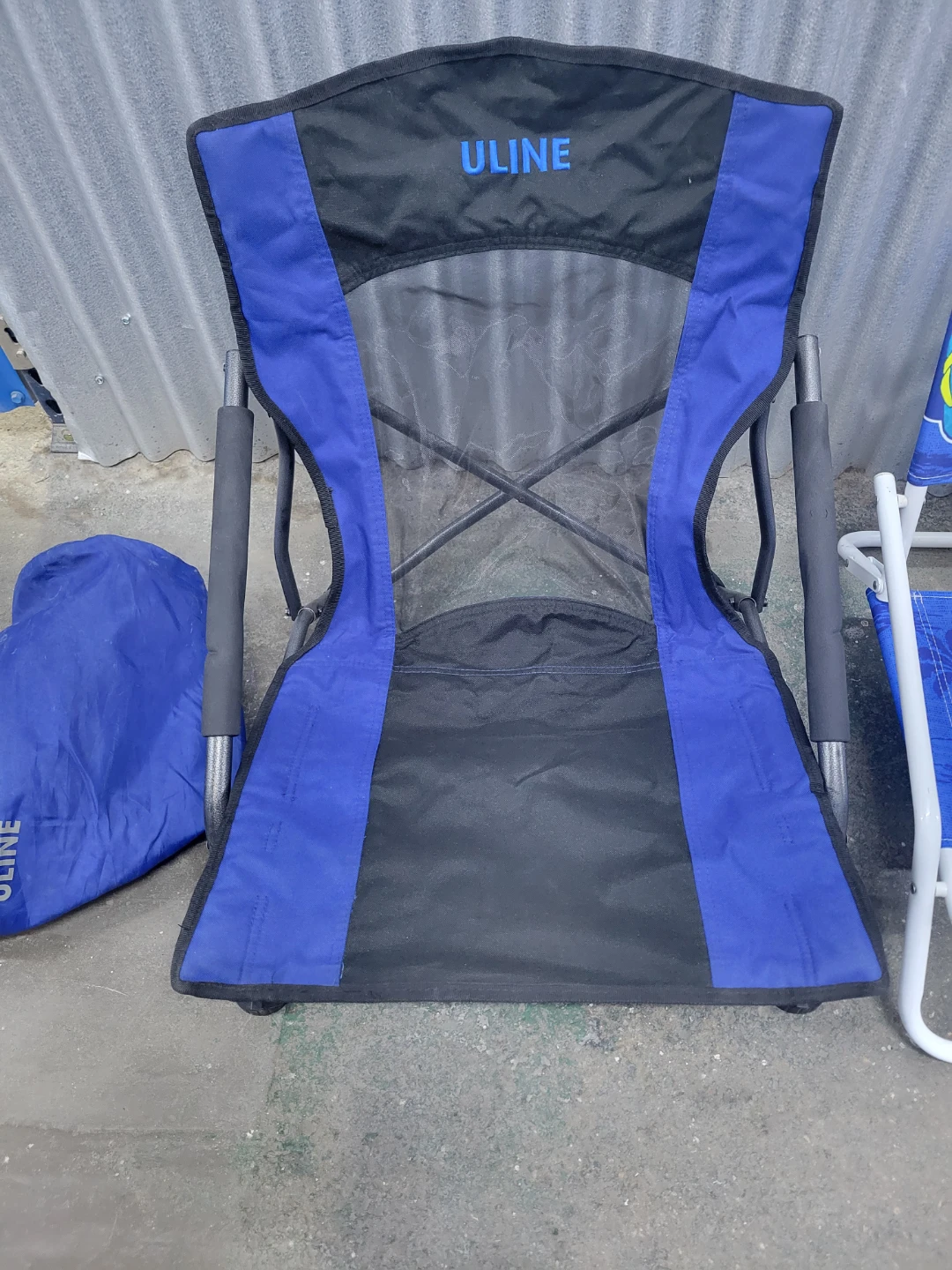 Beach Chairs with Flip Flop Design - photo 2