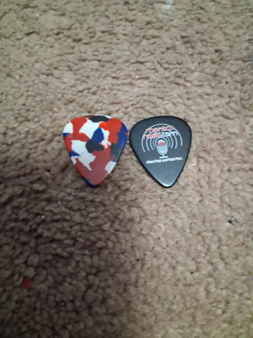 Guitar Picks - "Centro Radio" Brand