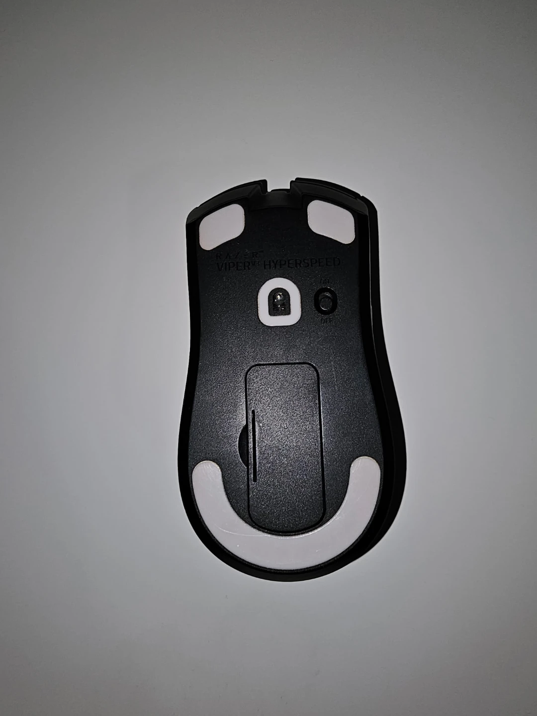 Razer Viper v3 Hyperspeed Wireless Gaming Mouse - photo 2