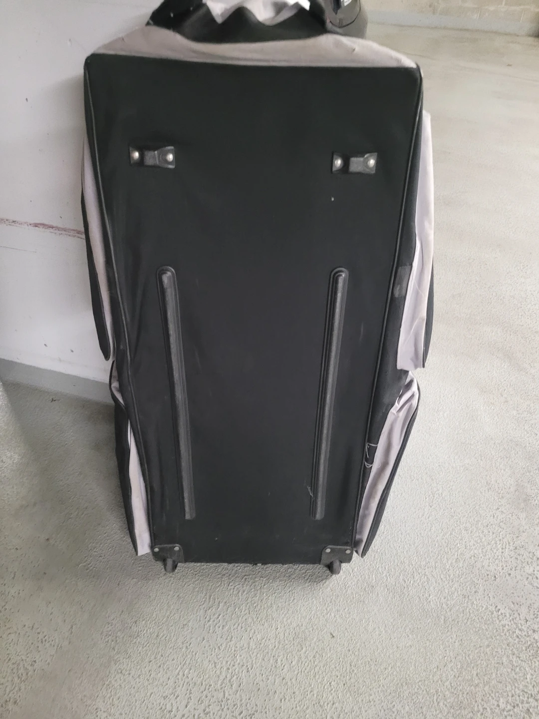 CCM Tacks Hockey Bag - photo 4
