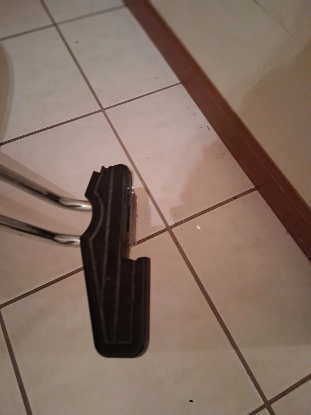 Black Salon Chair - photo 5