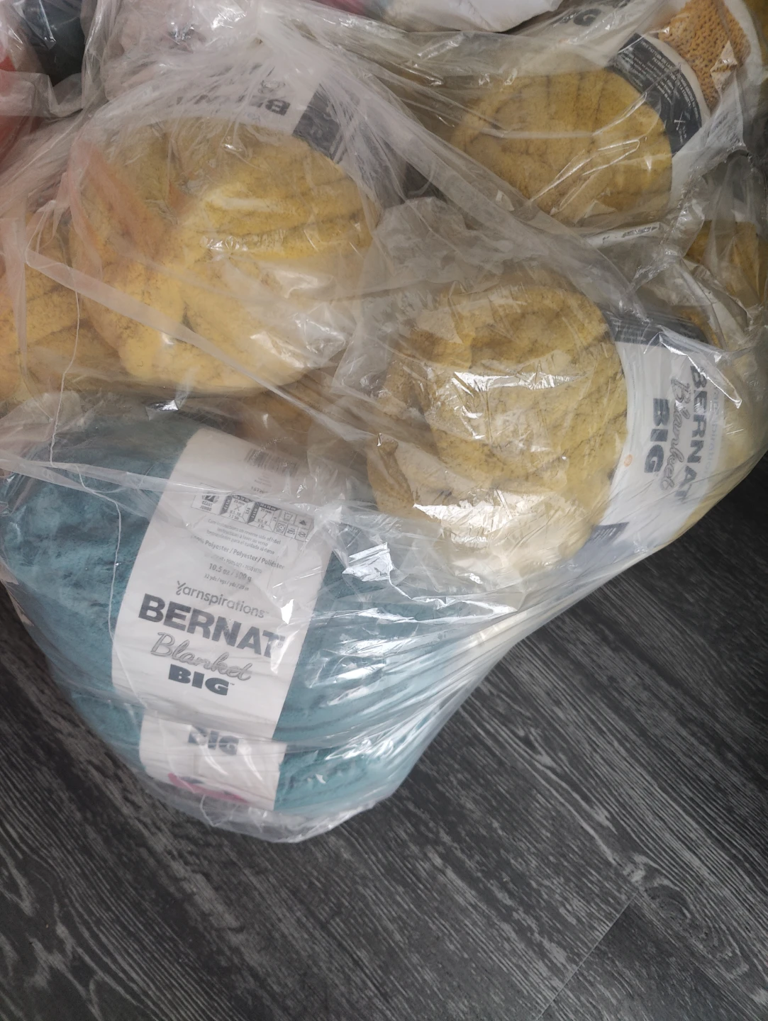 Bernat Blanket BIG Yarn (Teal and Mustard)