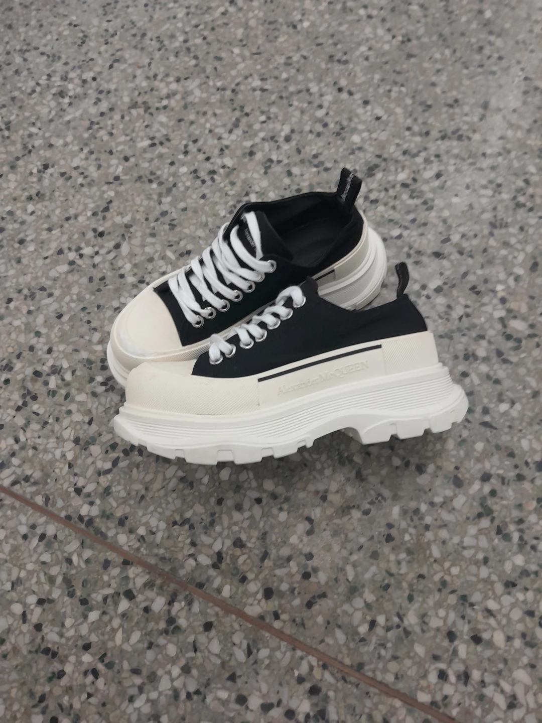 Alexander McQueen Oversized Sneakers Women's Size 6.5 - photo 3
