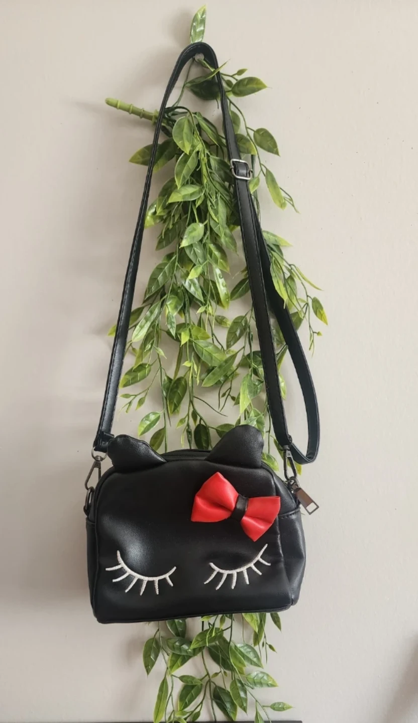 Black Cat Face Crossbody Bag