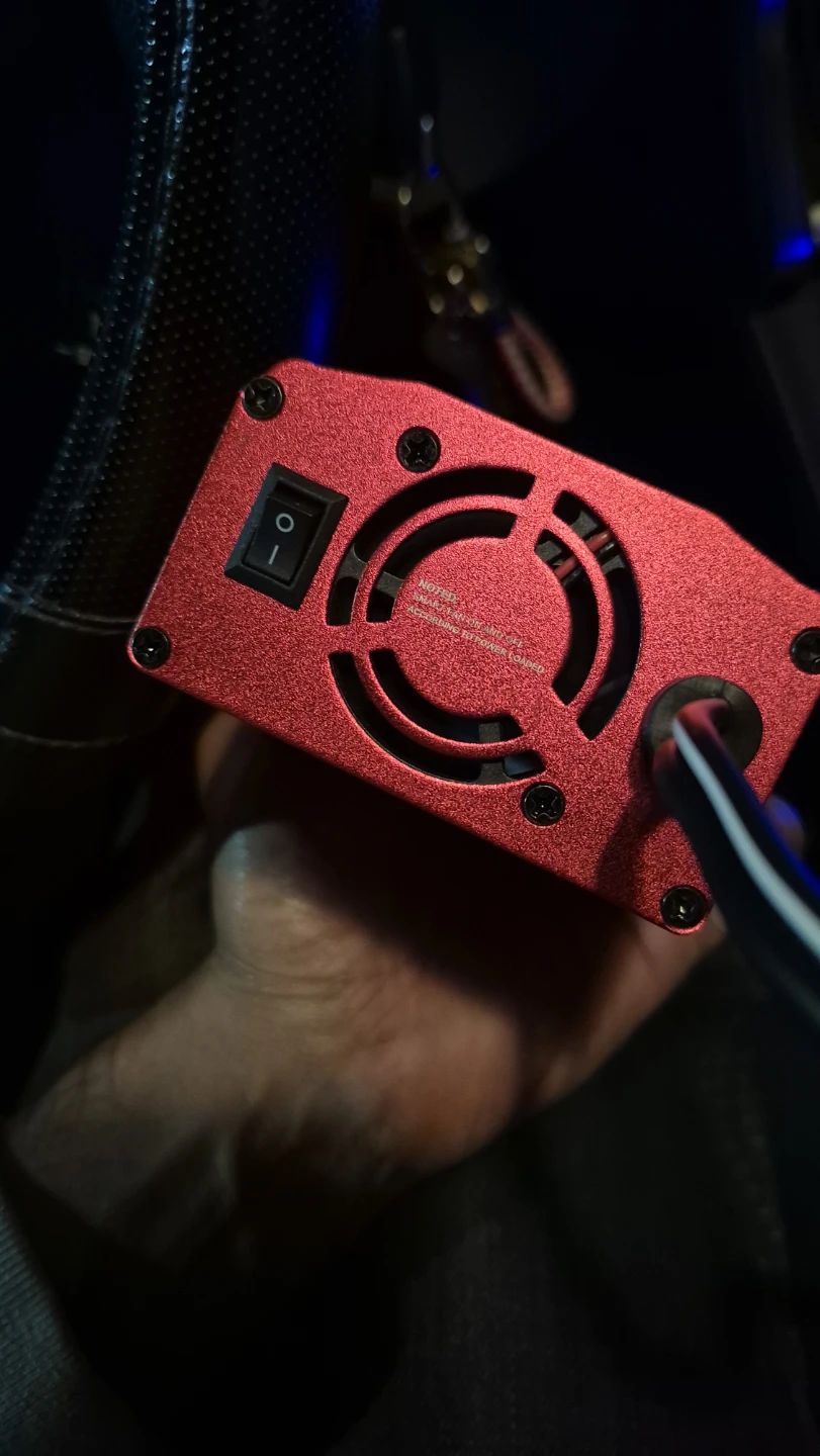 BESTEK 300W Power Inverter - photo 2