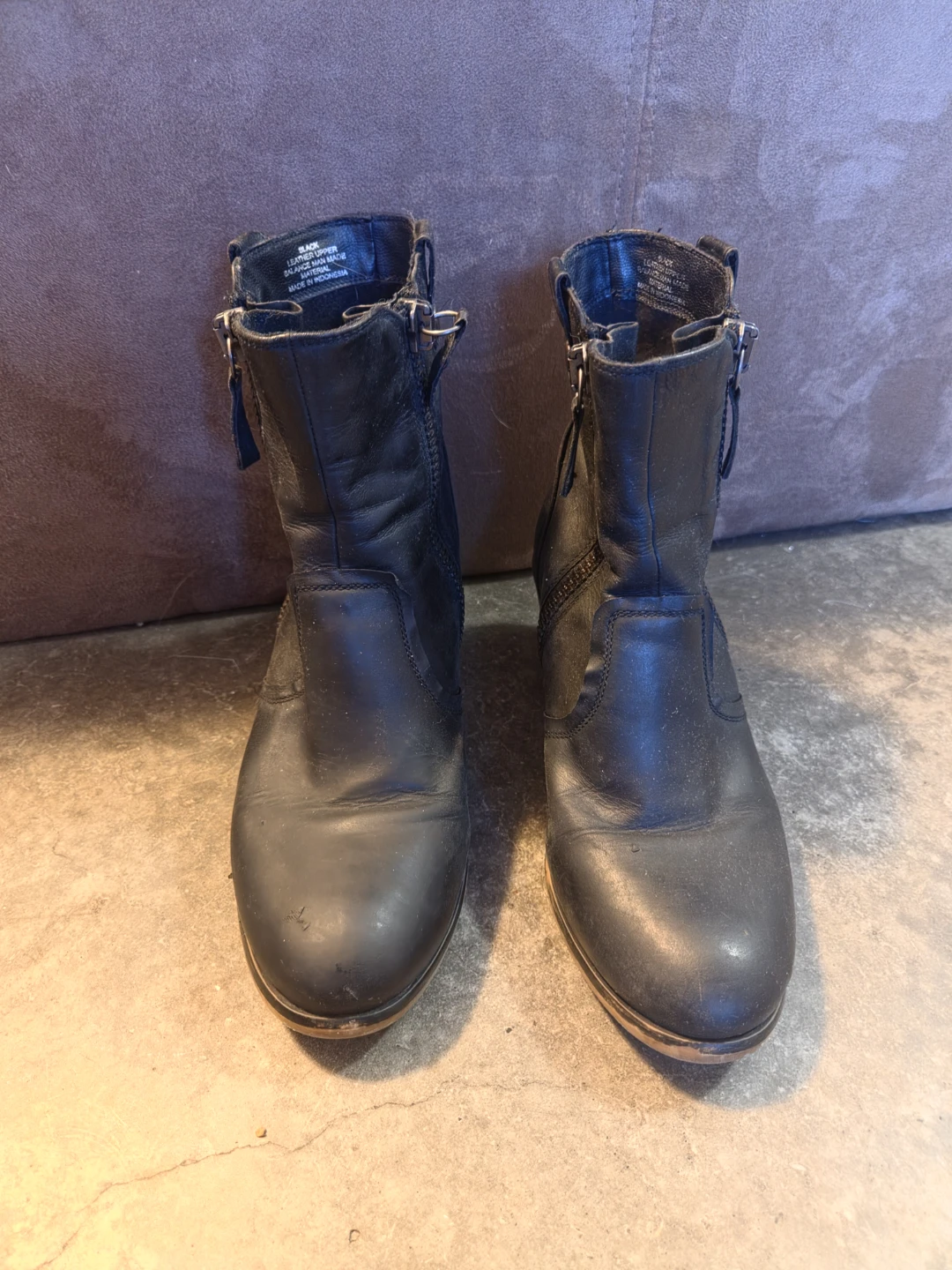 Steve Madden Black Leather Ankle Boots