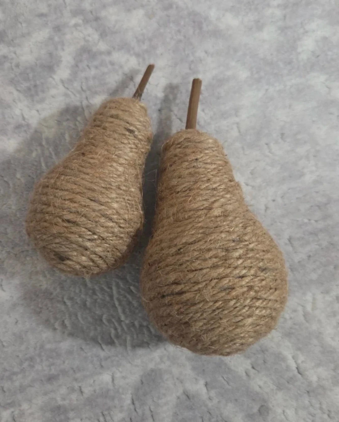Twine Wrapped Pears 🍐