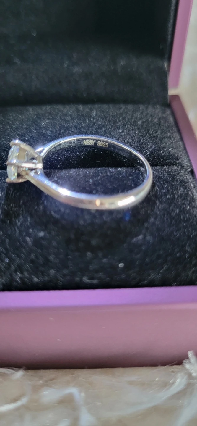 1 carat moissanite solitaire ring in sterling silver - photo 4