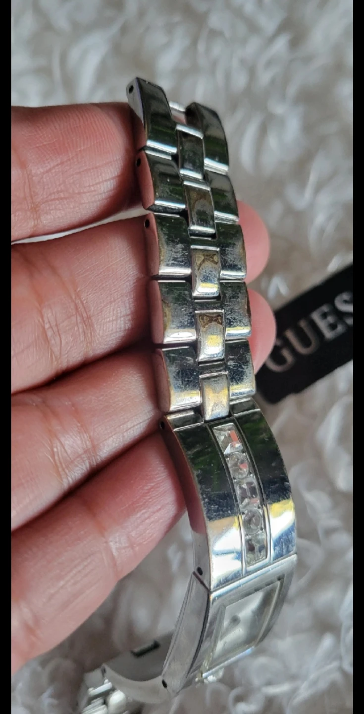 GUESS Women's Stainless Steel Watch ⚽ - photo 3