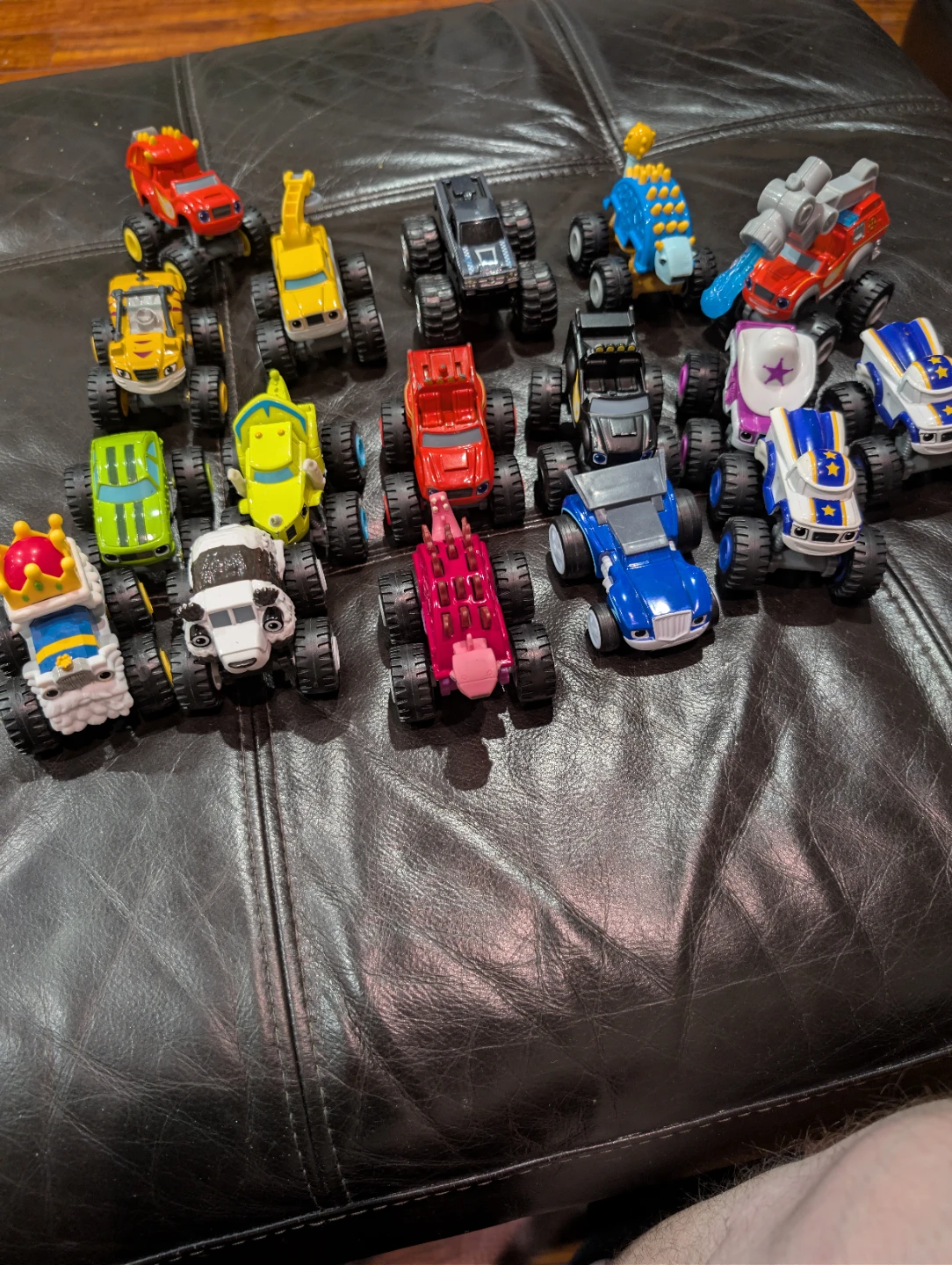 Mattel 2014 Blaze And The Monster Machines Diecast Cars - photo 2