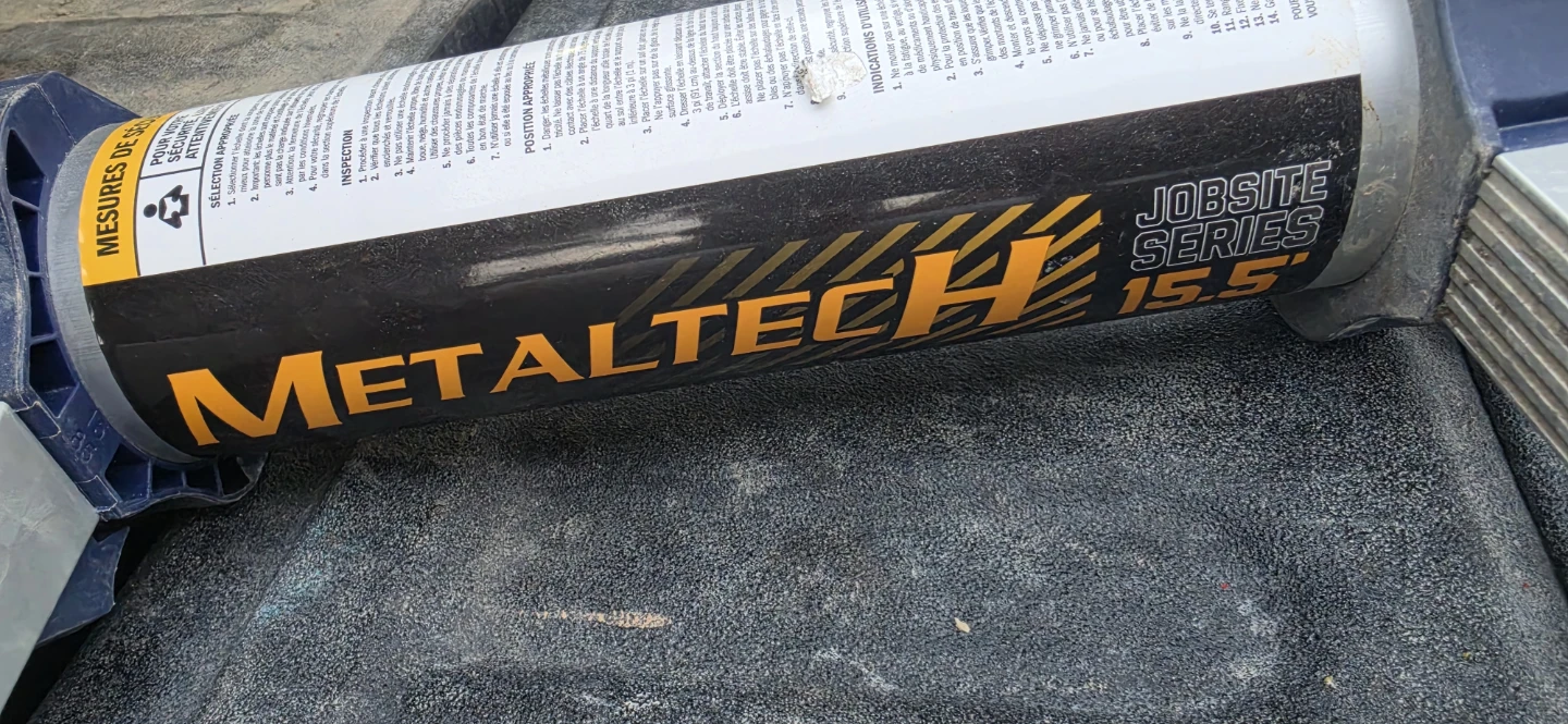 METALTECH 15.5' Jobsite Series Telescoping Ladder - photo 2